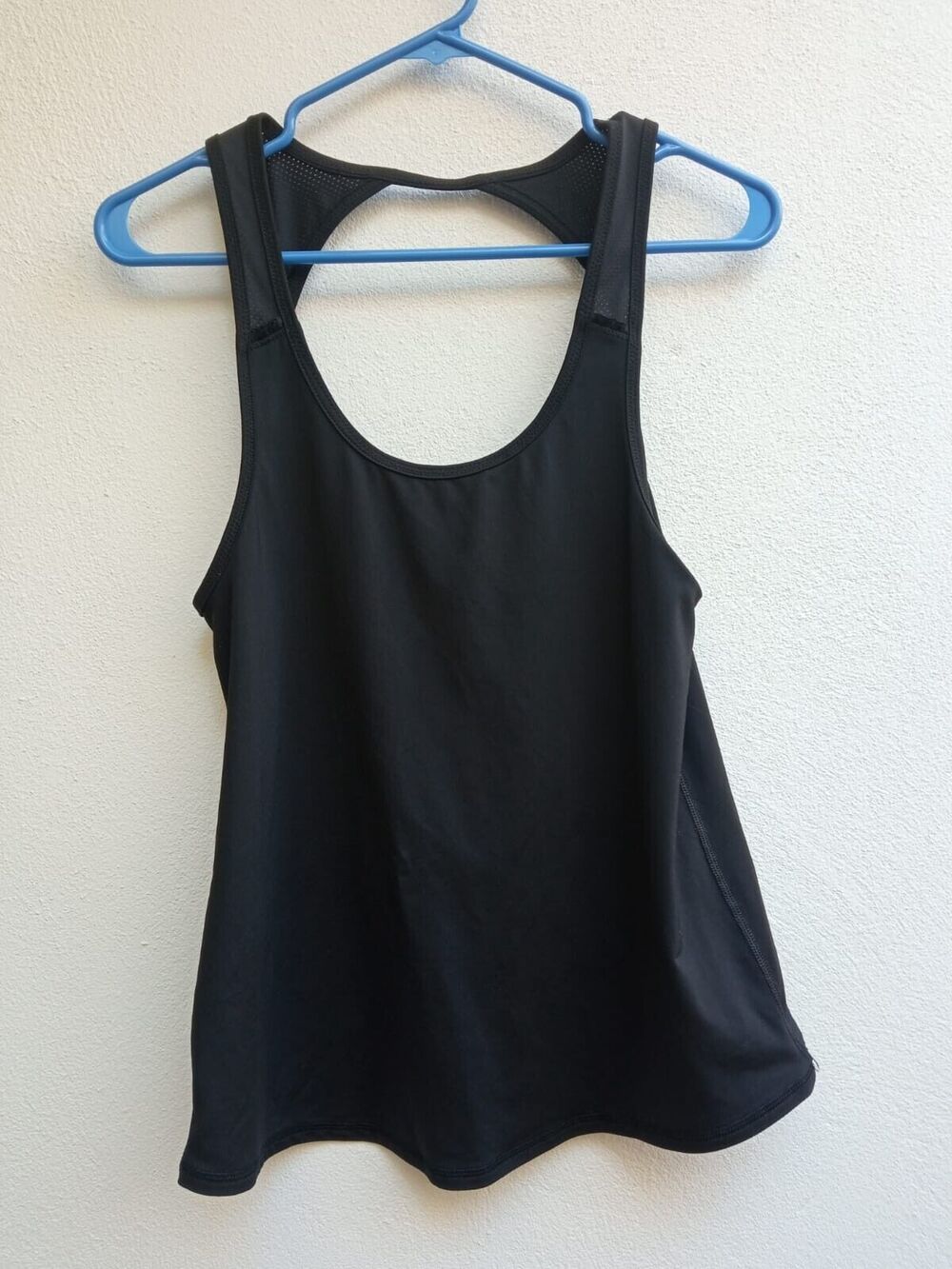 American Eagle Women’s Scoop Neck Racer Back Black Workout Tank Top Size Medium